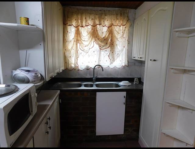 4 BEDROOM HOUSE SOLD IN MOORTON